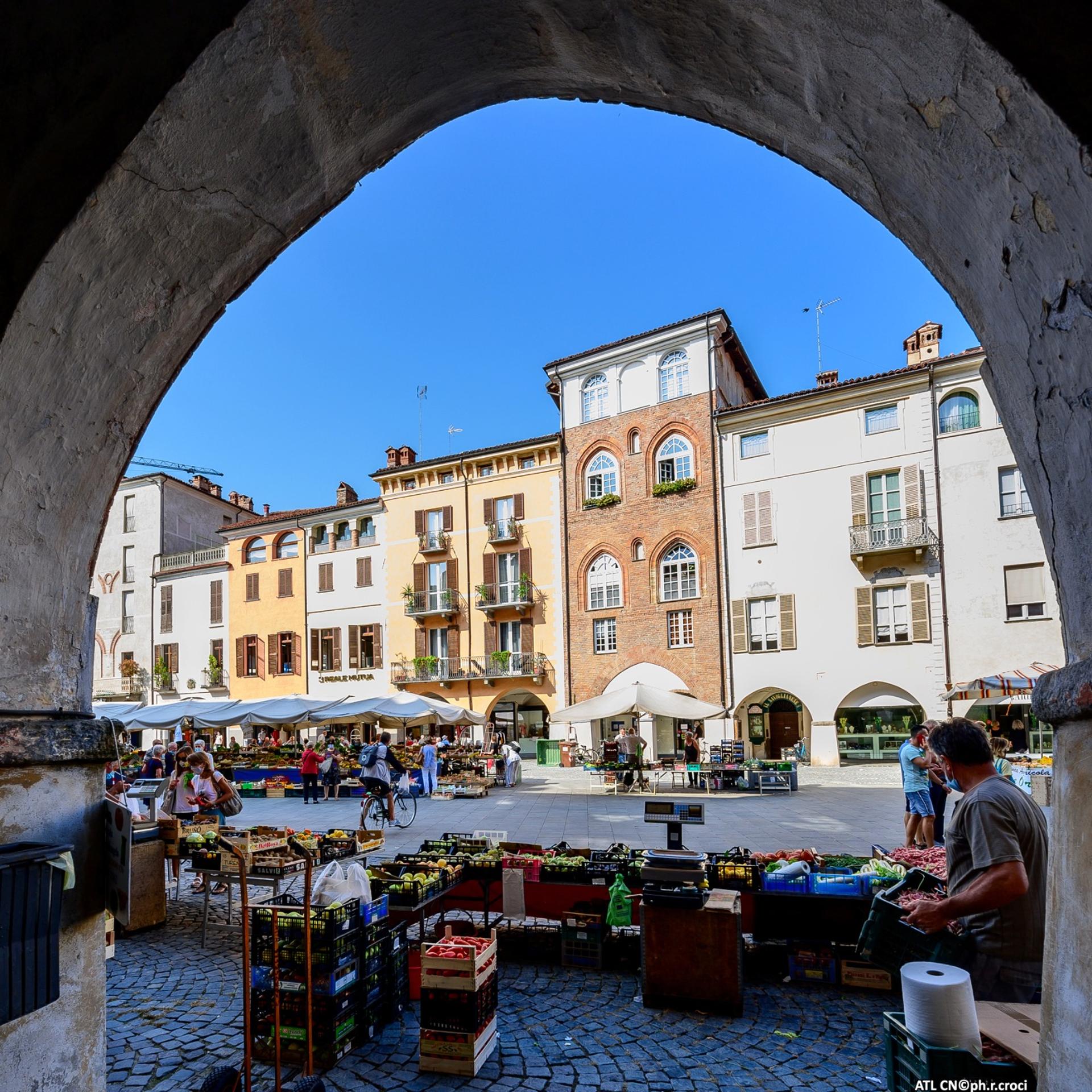 LASCIATI CONQUISTARE DA SAVIGLIANO visitcuneese